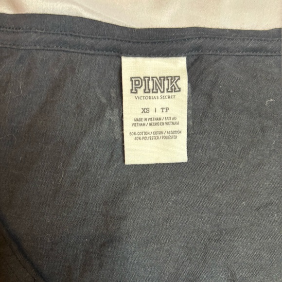 PINK by Victoria's Secret Charcoal Crew Tee sequin skull tee - Picture 3 of 4